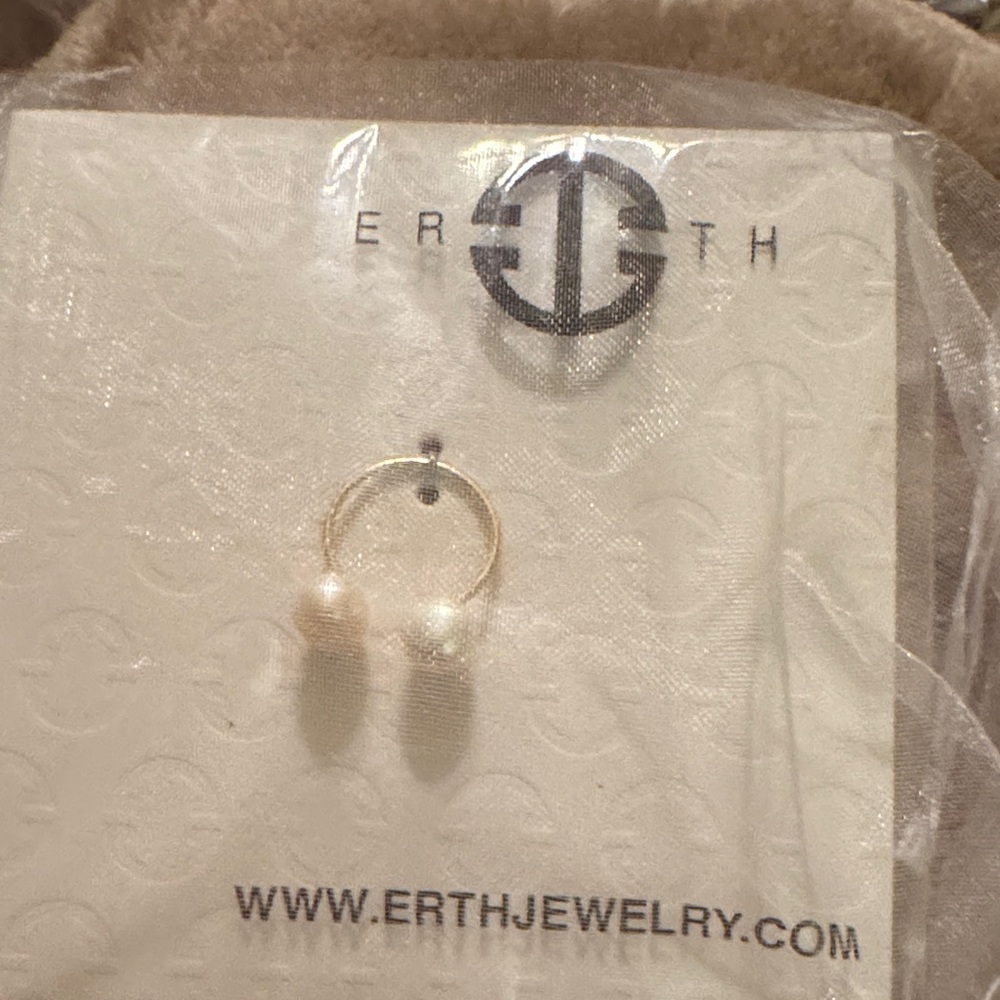 Gold Pearl Dangle Earrings